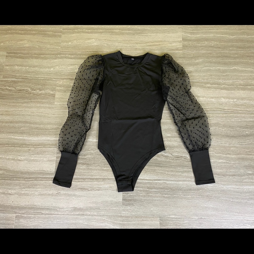 🖤Black Mesh Spotted Sleeve Bodysuit